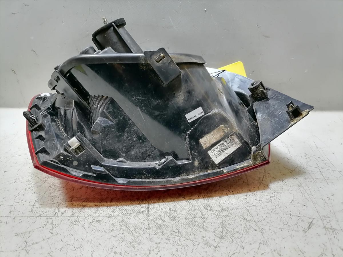 Seat Ibiza 6J original R&uuml;cklicht R&uuml;ckleuchte Schlussleuchte rechts 5-T&uuml;rer Bj.2015
